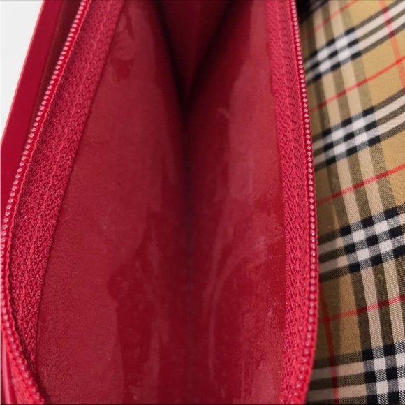 Authentic Burberry Red nova check Women's Wallet - Picture 10 of 13